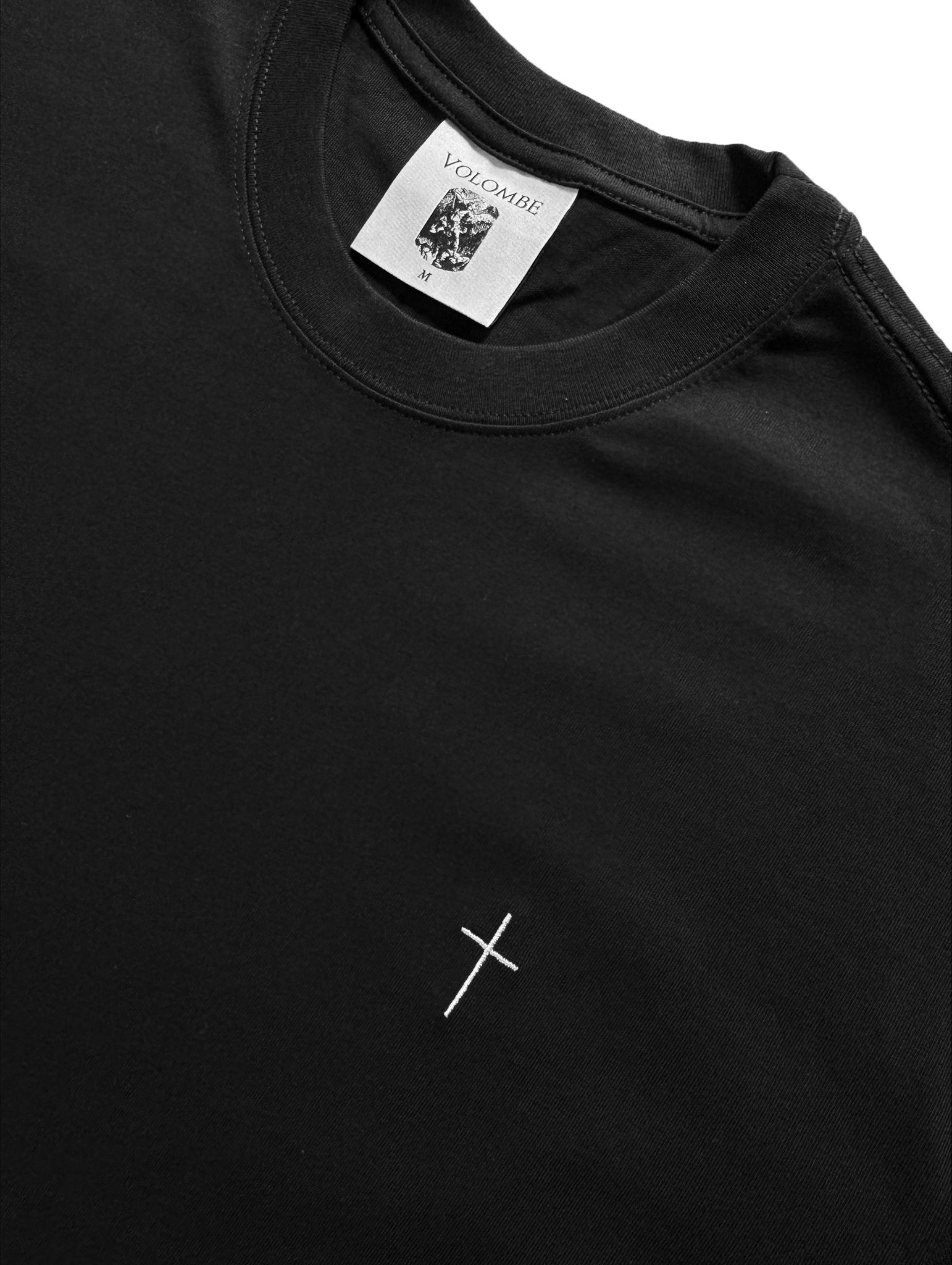 Broderie croix — Le Fondement